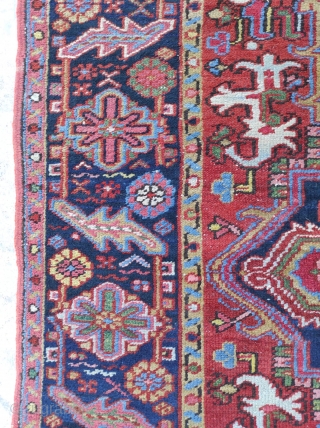 Heriz Carpet 

Size : 197 x 310 cm 

                        