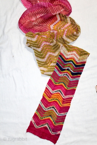 Leheriya Paag Turban - The wave pattern which is created by the resist dyeing technique(Tie Dyed Technique) on thin muslin cotton. Made in Shekhawati District of Rajasthan. India.C.1900.Used by the Mahajan community  ...