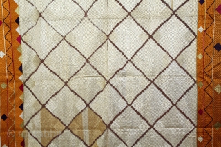 Phulkari From West(Pakistan)Punjab India Called As Chand(Moon) Bagh.C.1900. Rare Pallu Design. Floss Silk on Hand Spun Cotton khaddar Cloth.(DSL05390).              