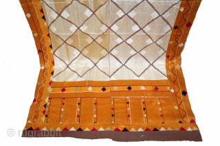 Phulkari From West(Pakistan)Punjab India Called As Chand(Moon) Bagh.C.1900. Rare Pallu Design. Floss Silk on Hand Spun Cotton khaddar Cloth.(DSL05390).              