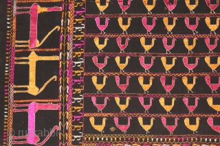 Indigo Phulkari From East(Punjab)India Called As Moor(Peacock) phulkari.Rare Figure Design.Floss Silk on Hand Spun Cotton khaddar Cloth.(DSL05120).                