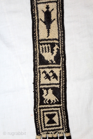 Rare Figurative Tung The Camel Decoration Belt from Rajasthan India.C.1900.Goat-Hair Belt made using the Ply-Split method.Its size is W-8cm x L-390cm.(DSL05260).            