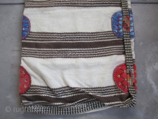 Large Karapinar Cargo/ Storage bag....Central Anatolia...first half 20th C...
excellent condition as shown...2'7" x 5'2" (80cm x 160cm )...all un-dyed wool...
a tight balanced plain-weave ground with extra-weft patterning , felt'grips' w/ embroidery and  ...