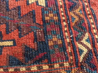 Stunning Goklan bag face. These kap bags in the small size are quit rare. Deep clear colors and wonderful purplish insect dyed hues as well.

1ft 10in x 1ft 4in

Cheers.    