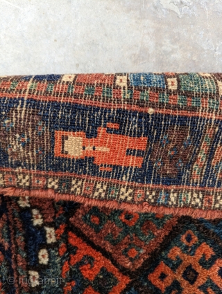 Jaff Kurd bag with two people on opposing sides. Great pile. 3'7" x 2'4" or 110 x 69 cm Please message me for more details at: gerrerugs@gmail.com or steven.malloch@gmail.com    