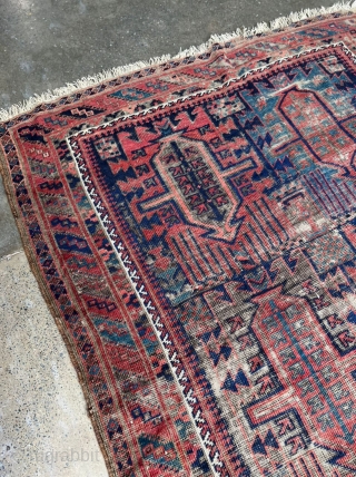 Antique Baluch rug. The more you look at the field the more you see, beautiful unique tribal weaving. No holes. 3'8" x 5'0" or 110x150cm.        