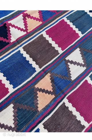 beautiful Qashqai Kilim circa1880 all good colors and perfect condition wool on wool size206x116cm                   