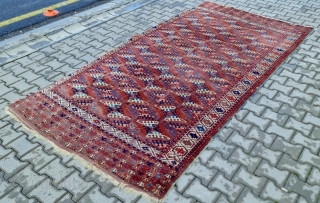 Size : 175 x 325 cm,
Old yamud.                          