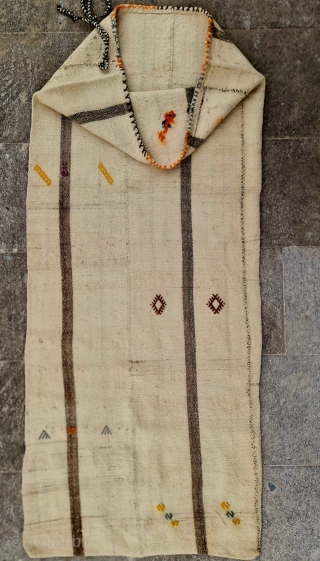 Size : 65x150 cm, 
Central anatolia , Sivas.
 Please email me directly .
arisoylarmobilya@gmail.com                    