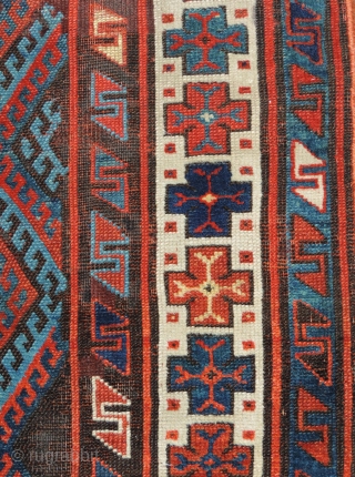 Jaff Kurd rug in hooked diamond lattice design. Most often seen in bags this is a familiar Jaff Kurd design layout. Rugs of this type are far less common than bags with  ...