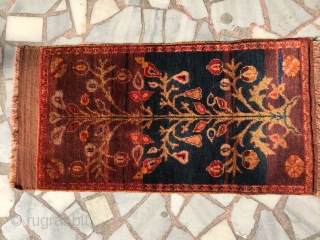 Sivas/Zara small rug
Top condition
Size 107/55 cm                           