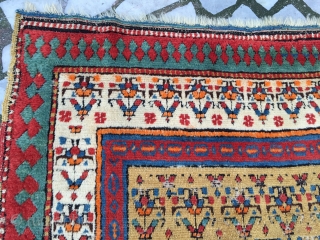 Noth west persian runner
Size 360/110 cm                           