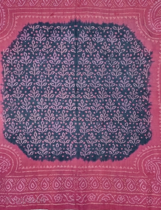 An Rare Floral Design Ceremonial Bandhani (Tie and Dye )
Rumal for the Groom, Tie and Dye Work on the Gajji-Silk, 

From Kutch Region of Gujarat, India.

C.1875-1900.

Its size is 70cmX74cm.

This was Traditionally used  ...