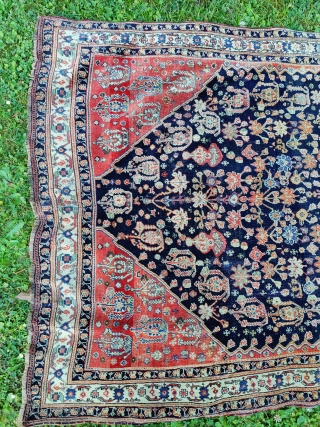 Antique Qashqai with silk weft / wool warp
Good condition
smooth and good shape

185x140cm
                     