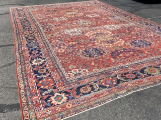 Antique persian mahal 11x17 feet 
1920’s some wear low pile                       