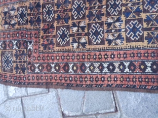 130 x 91 cm. is the size of this antique Belouch tribe. In very good condition and
washed. More pitures or info on request.  Best regards from COMO,  Maurice !  