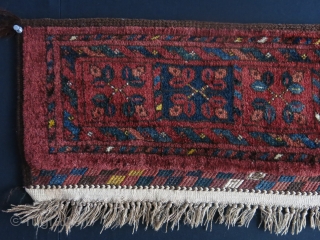 Turkmen Ersari torba. 1920-30s. 

Size: 100 x 29 cm (39" x 11").                     