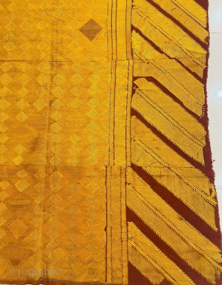 Antique Varida Bagh originated from west Punjab.                          