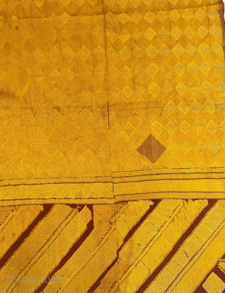 Antique Varida Bagh originated from west Punjab.                          