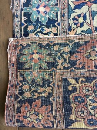 Beautiful and elegant Antique Ferahan Saruq small rug. From the 19th Century. Gorgeous design and natural, Saturated all natural colors. Very fine weave with approximately 300 KPSI. Measures 4'10"X 3'6"/147 X 107cm.  ...