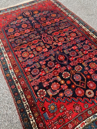 Antique Persian Bidjar rug, age: 19th century. Fine weave, saturated colors. Wool foundation, size: ca. 175x108cm / 5’8ft by 3‘6ft http://www.najib.de            