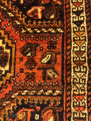 Antique khamseh bag face 

in good condition 87 x 80 cm                      