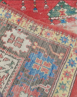 18th Century Anatolia Dazkiri Rug size: 150 x 275 cm                       