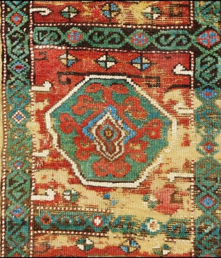 West Anatolian Bergama Rug circa 1800 size: 148x193 cm                        
