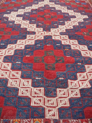 Lovely 19th century Bergama cicim in nearly perfect condition 
Size 120 x 150
48” x 60”                  