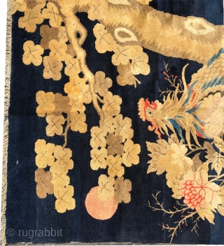 +Very nice Very nice Pao-Tao with nice color and interesting roaring Rooster, Most of the rug has good pile just some wear at the bottom        