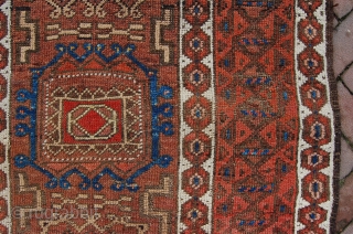 antique Quchan area Kurdi Baluch 147 x 81 cm (4ft 11"x 2ft 8") 1st quarter 20th century, all natural dyes, good overall condition

more info: richardvanrutten@gmail.com        