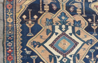 Antique Senneh/Bidjar Kilim 144 x 114 cm., 4' 8" x 3' 8".                     
