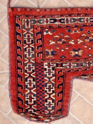 A Yomud - Göklan Khalyk, 108 x 45 cm. early 20 th. century, A fine ceremonial trapping and dowry treasure.  a- symmetrical weave.         