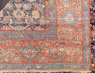 Malayer Gallerie Carpet wonderful colors and excellent condition all original size 5,20x2,08 cm Circa 1900-1910                  