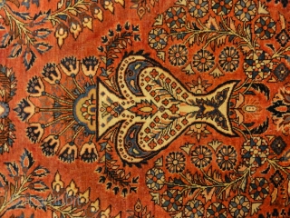 Antique Rare Persian Sarouk Prayer Rug. Genuine woven carpet art. Authentic and intricate design.

3'4" x 4'10"                 
