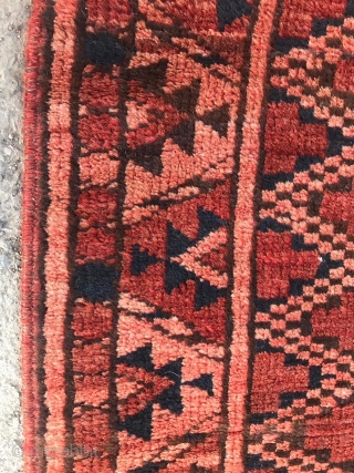 Kizyl Ayak Ersari Turkmen carpet with the ‘tauk nuska’ ’ gul design, 150 x 260 cm.                 