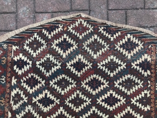 Yomud Asmalyk, late nineteenth century. Great condition.
Sporadic cotton wefts. Great condition.  Write to shivny@yahoo.com for further details.               