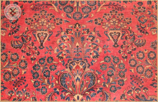 American Saroq
Antique Saruq carpet circa 1900 wool on cotton foundation
Very good condition
Size : 3.66m x 2.69m  12`0" x 8`10"             