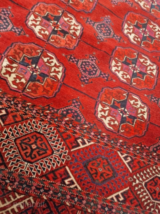 Antique Tekke Main Turkmen Rug - Ca.1900 (310x217cm)

Condition: Great condition with one small area in need of restoration (view picture) 
            