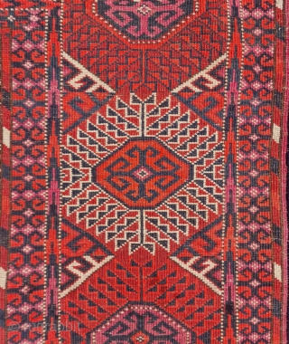 Antique Tekke Main Turkmen Rug - Ca.1900 (310x217cm)

Condition: Great condition with one small area in need of restoration (view picture) 
            