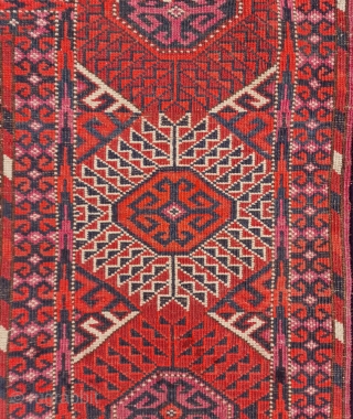 Antique Tekke Main Turkmen Rug - Ca.1900 (310x217cm)

Condition: Great condition with one small area in need of restoration (view picture) 
            