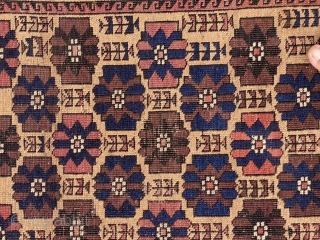 Beautiful Classic Baluch rug end 19th century
Size is 153 x 89 cm                     
