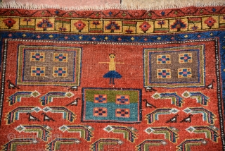 Kurdish rug 19th century
226 x 123 cm                          