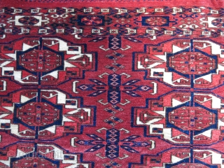 Tekke 12 gul torba face. Great condition extreme fine weave.. size : 49 " X 17 " - 125 cm X 43 cm  vedatkaradag@gmail.com        