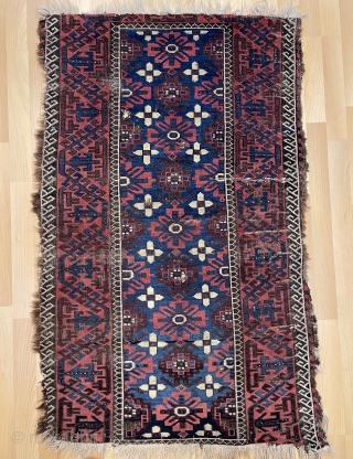 Very nice and very old beluch rug  size 128x82cm                       