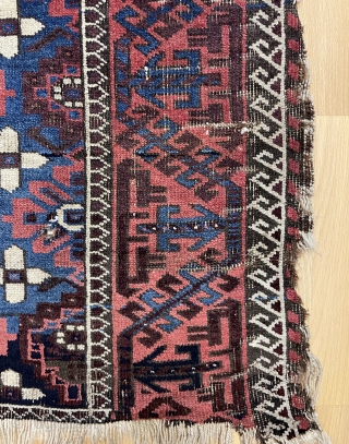 Very nice and very old beluch rug  size 128x82cm                       