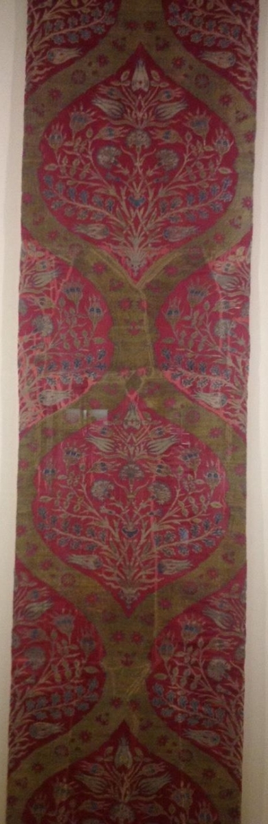 Ottoman silk velvet, Gulbenkian Museum, Lisbon