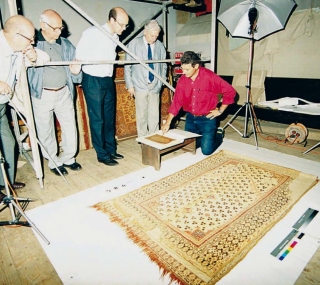 Photographing rugs Photographing rugs