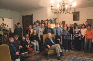 Dan Nasta and participants of the Discover Transylvania 2008 tour with Alberto Boralevi Dan Nasta and participants of the Discover Transylvania 2008 tour with Alberto B