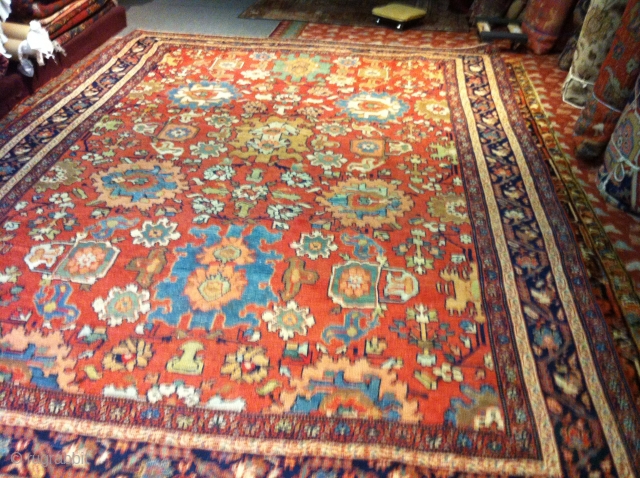 Persian Mahal from 1900   size 12'1"x 8 . great condition no pet stains no dry rot.  no repair needed. well kept.         